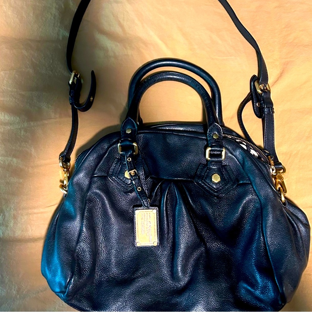 Marc Jacobs Black Leather Satchel with Gold Hardware - Picture 3 of 16